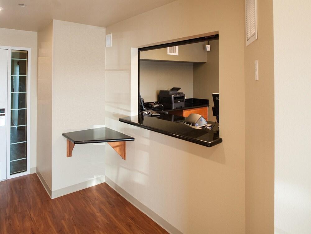 Woodspring Suites Louisville Clarksville Zewnętrze zdjęcie